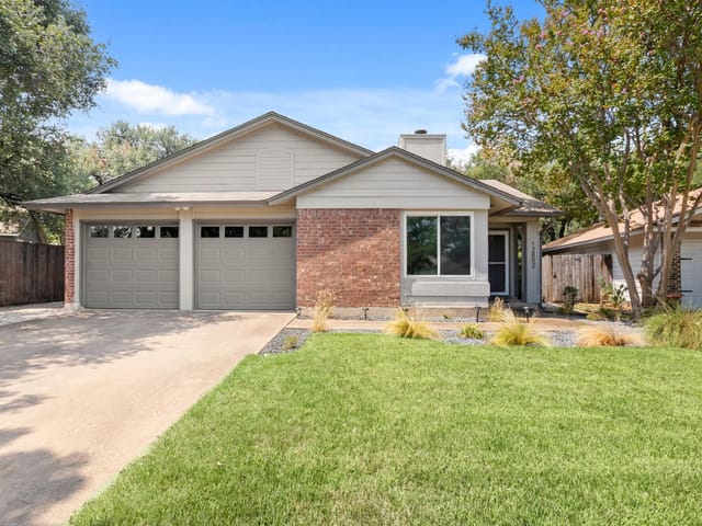12802 Carrera Dr