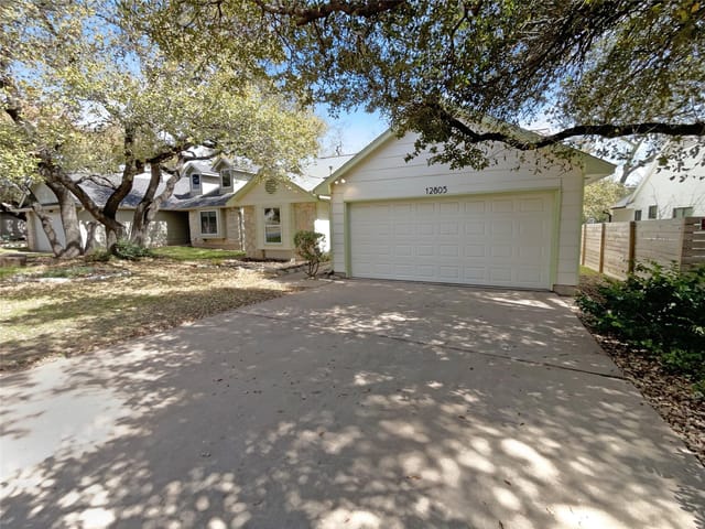 12805 Magnolia Mound Trl