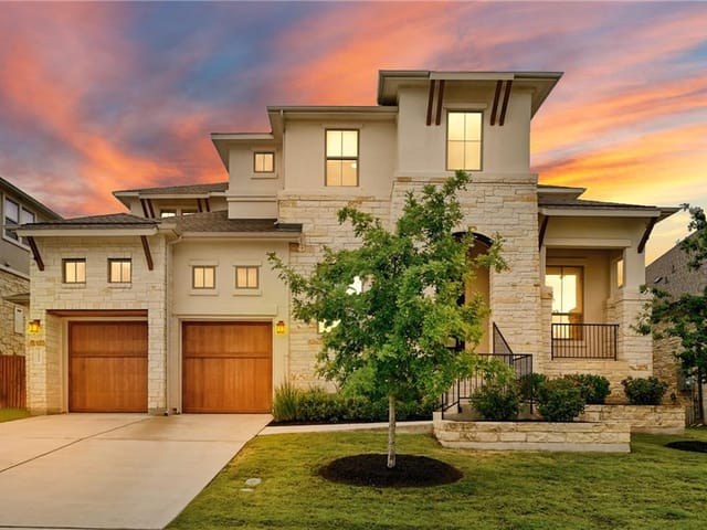 12805 Veronese Dr