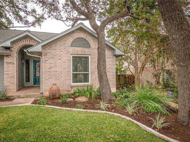 12806 Blackfoot Trl