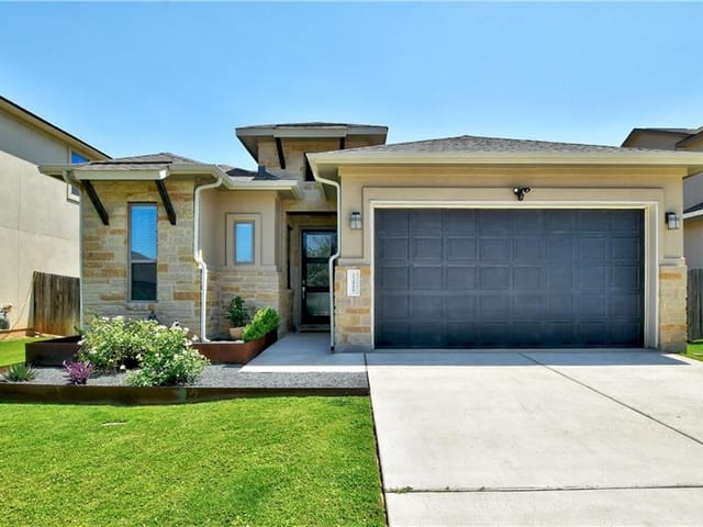 12809 Gandia Dr