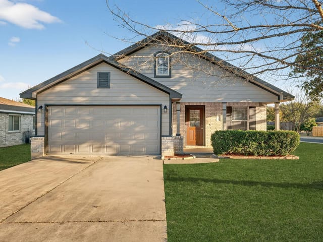 129 Salado Dr