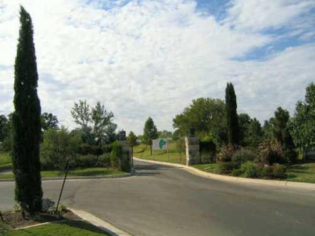 12901 Perryton DR