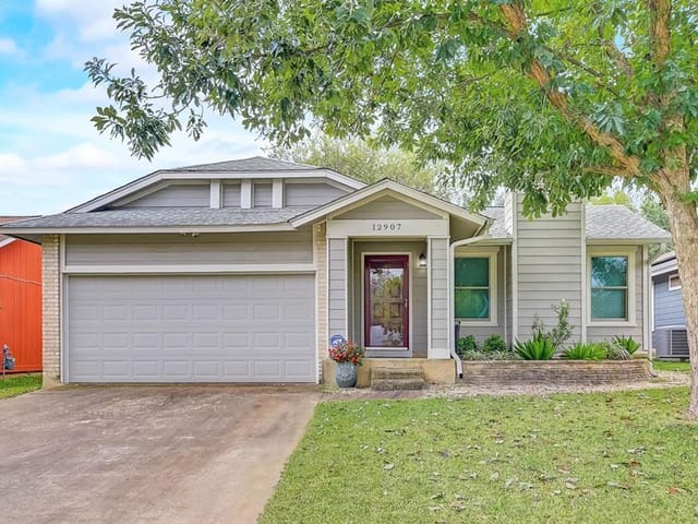 12907 Covington Trl