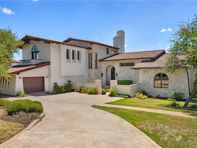 12912 Hacienda Rdg
