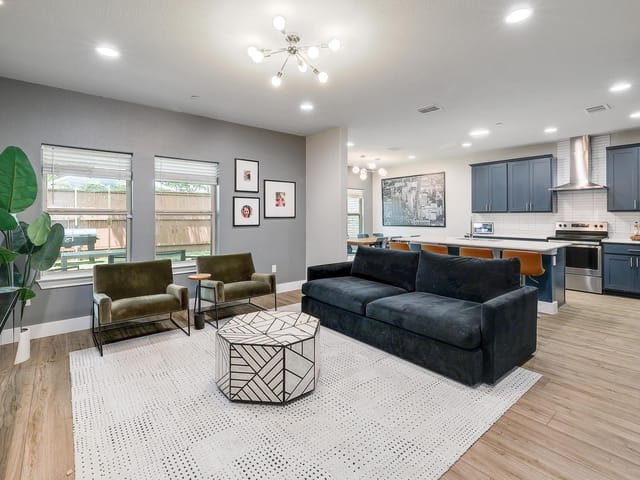 12914 Leatherback LN