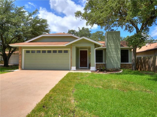 12933 Covington Trl