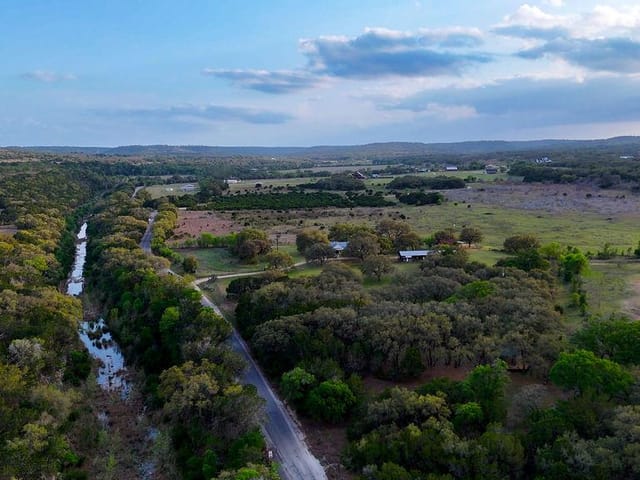 1294 Crabapple RD