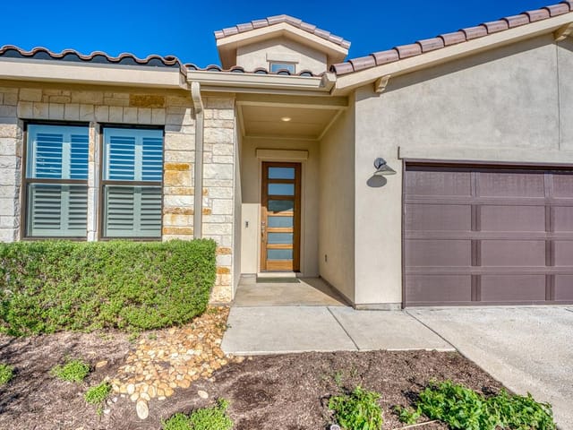 130 Lucia CT