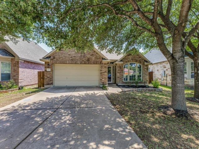 13008 Kenswick Dr