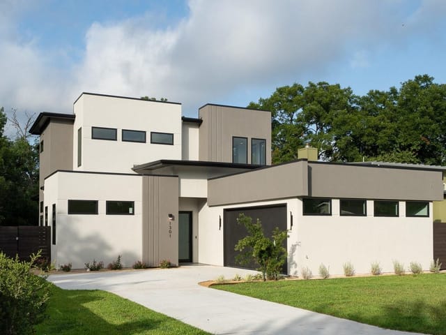 1301 Aggie Ln