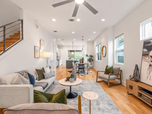 1301 Cometa ST Unit #A
