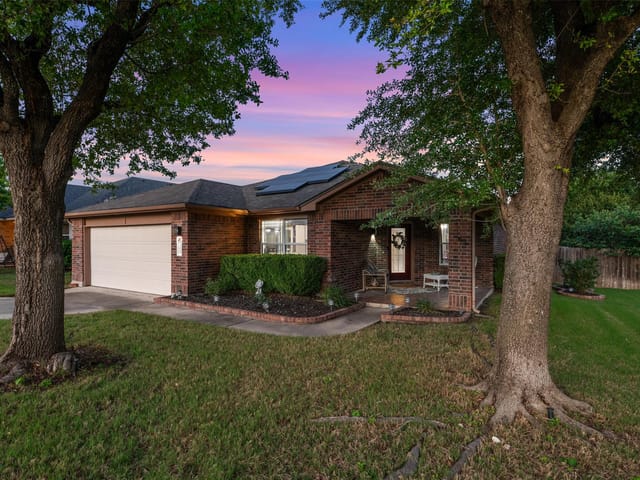 1301 Four Cabin CT