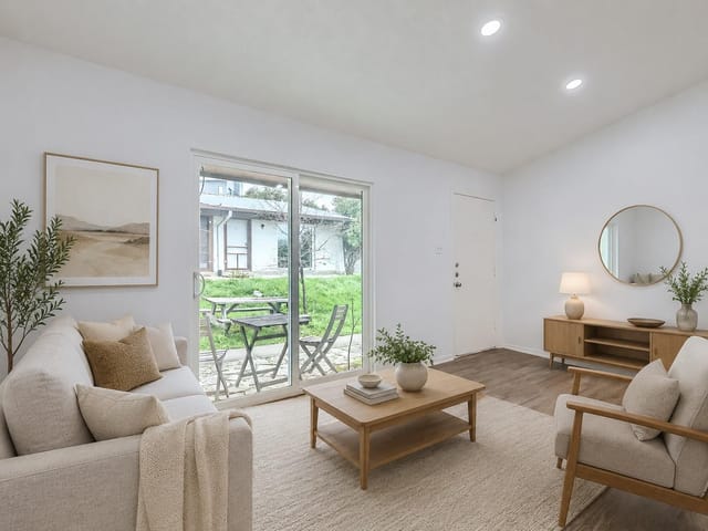 1301 Hollow Creek DR Unit #2