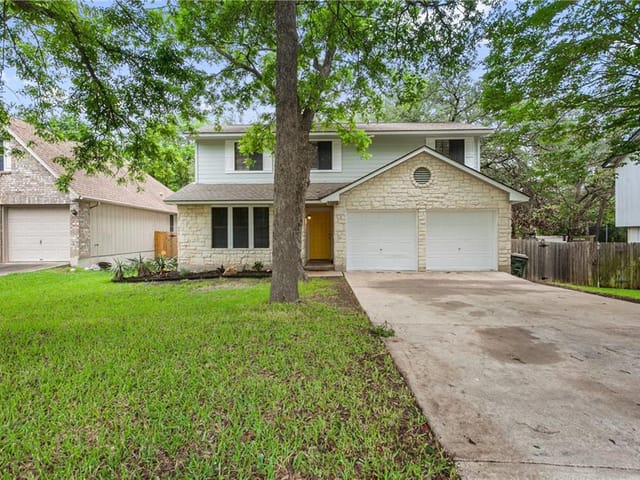 13012 Moorcroft Ln