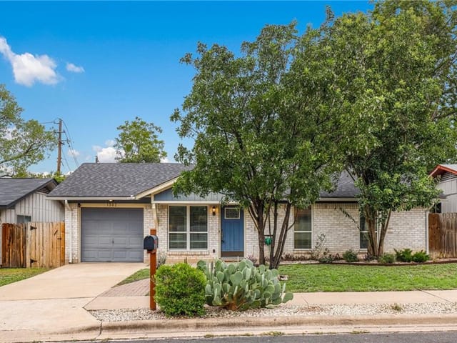 1302 Turtle Creek Blvd