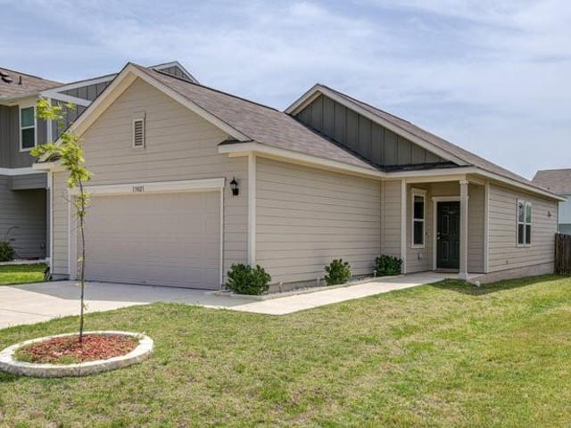 13021 Foreston Dr