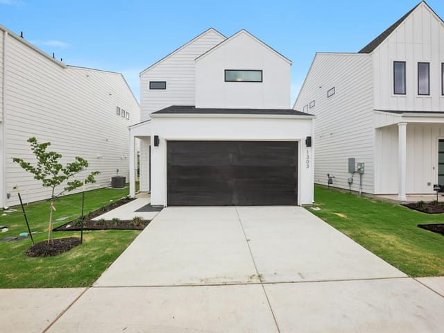 1303 Sweet Bark St