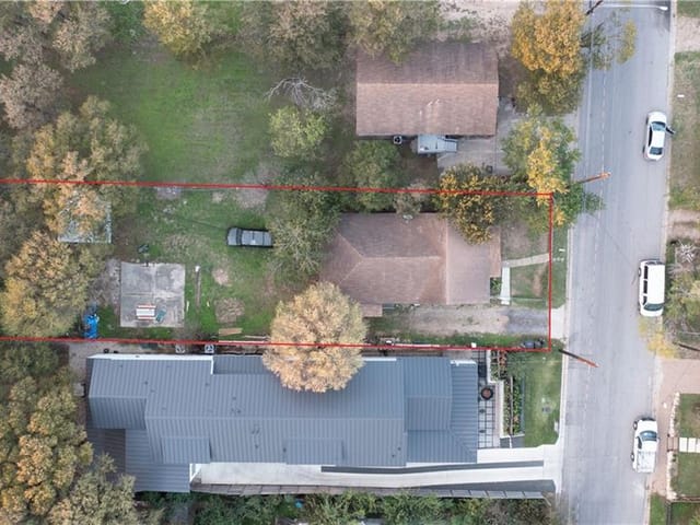 1304 E M Franklin Ave