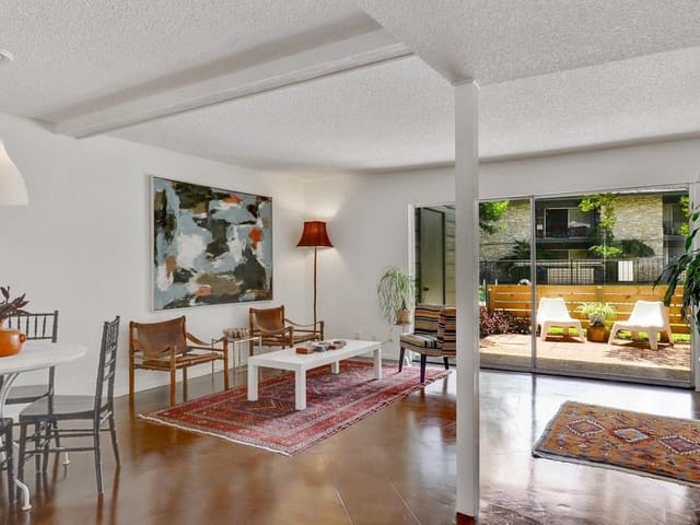 1304 MARIPOSA Dr Unit #143