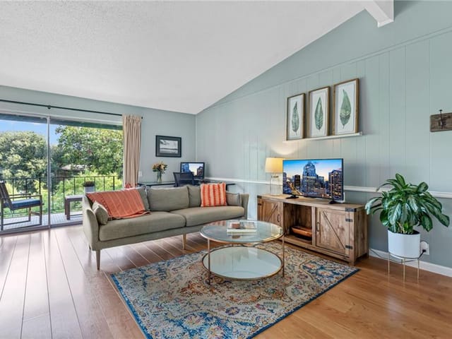 1304 Mariposa DR Unit #203
