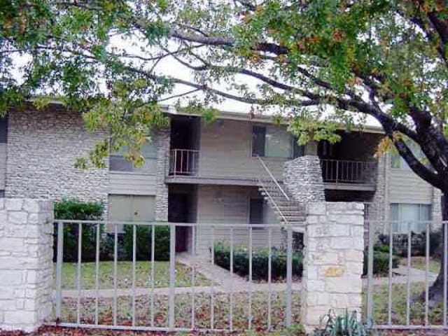 1304 MARIPOSA Dr Unit #204