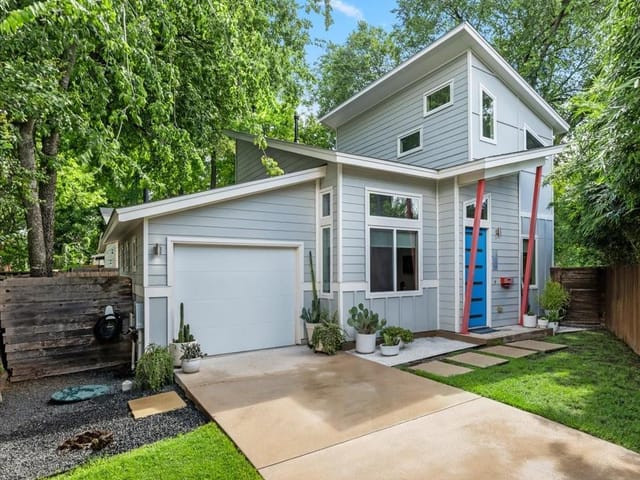 1304 Palo Duro RD Unit #B