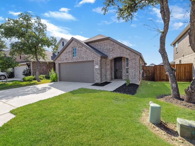 1304 Salt Lick Dr