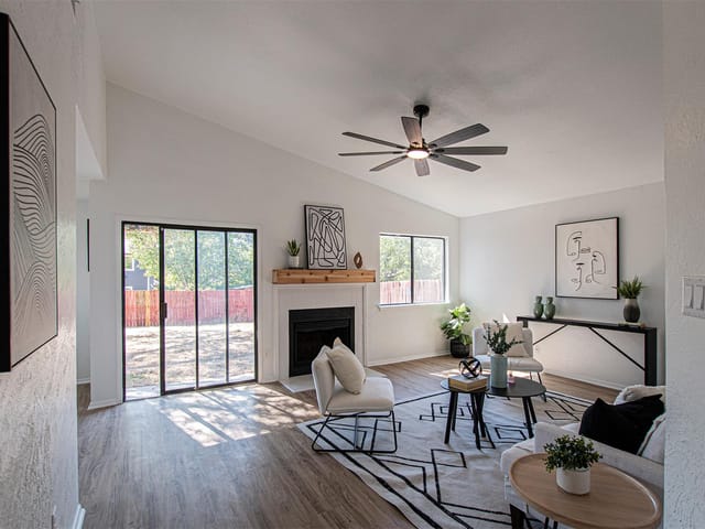 1305 Dominique DR