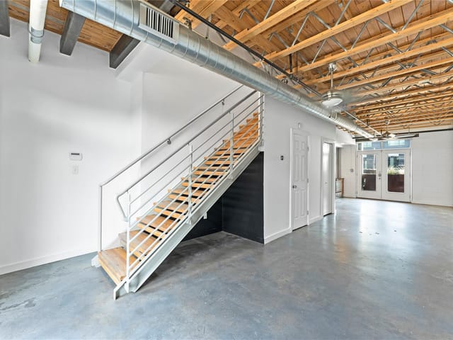 1305 E 6th St Unit #2