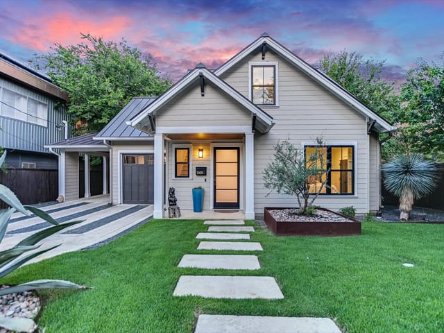 1305 Kinney Ave Unit #1