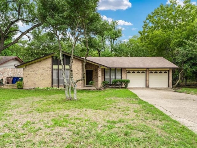 1305 Mearns Meadow Blvd