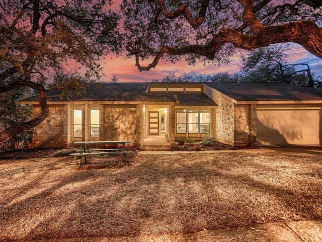 1305 Shannon Oaks TRL
