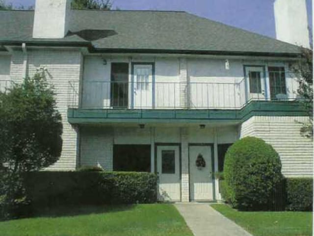1307 Kinney Ave Unit #115