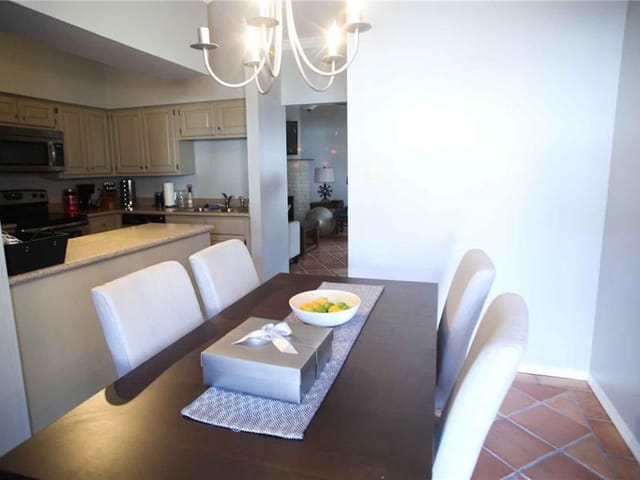 1307 Kinney Ave Unit #138