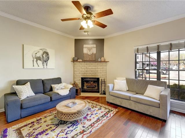 1307 Kinney Ave Unit #158