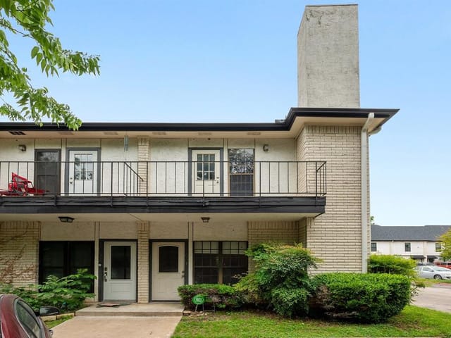 1307 Kinney Ave Unit #161