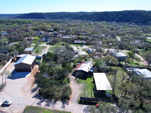 1307 Minnie DR