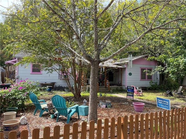 1307 Palo Duro Rd