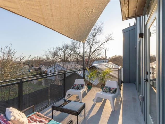 1307 Singleton Ave Unit #2