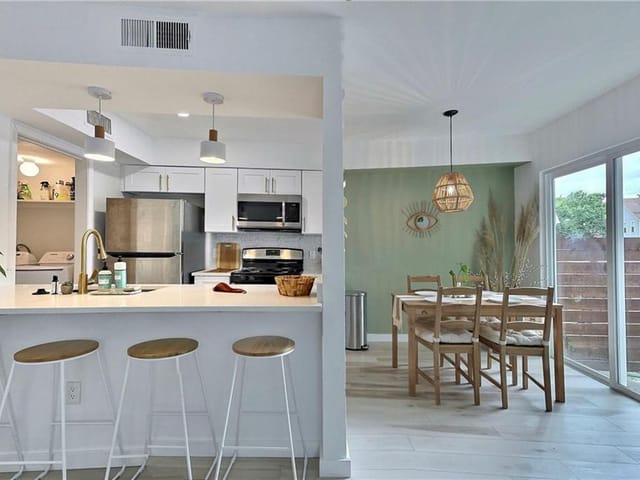 1307 Southport Dr Unit #B