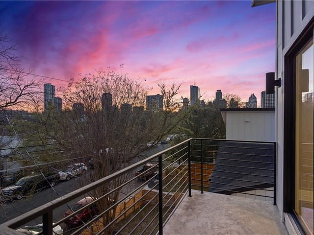 1308 E 3rd St Unit #A
