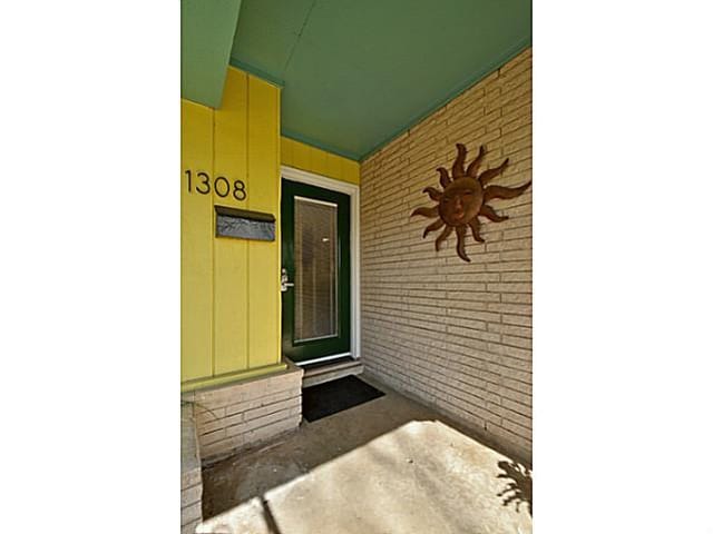 1308 Glencrest DR