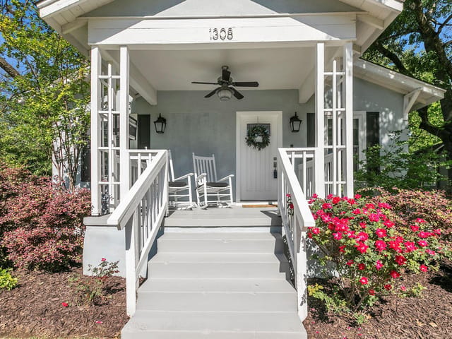 1308 KINNEY Ave