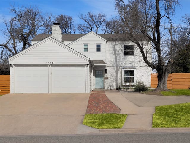 1308 Radcliff Dr