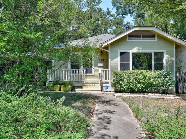 1308 Travis Heights Blvd