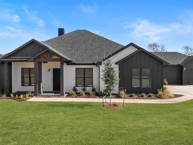 131 Hydrangea Dr