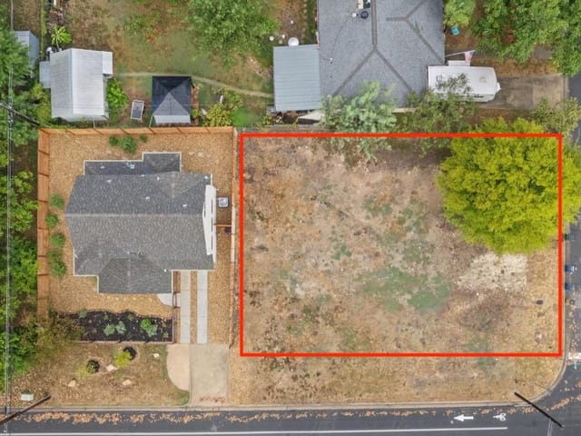 1310 Aggie Ln Unit #A