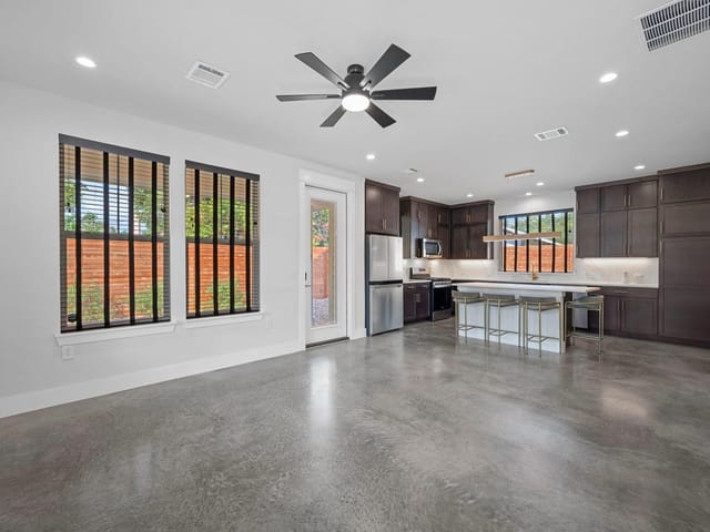1310 Aggie Ln Unit #B