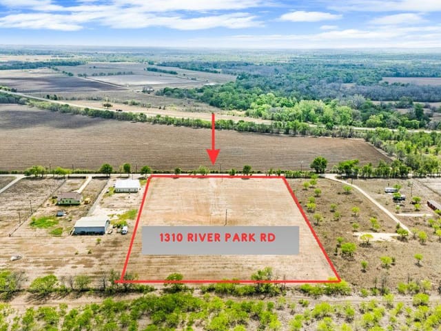 1310 River Park Rd